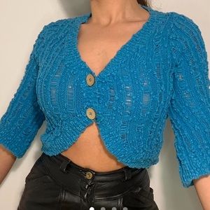 KNIT BRIGHT BLUE BUTTONED CLEAVAGE CROPPED FLARE SLEEVE CARDIGAN